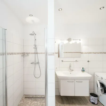 Prázdninový dům Haus Leo *